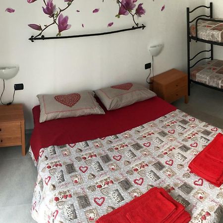 סרונו B&B Honey Rooms מראה חיצוני תמונה