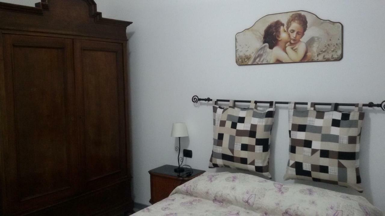 סרונו B&B Honey Rooms מראה חיצוני תמונה