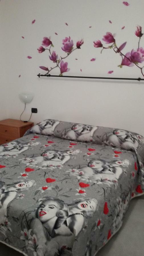 סרונו B&B Honey Rooms מראה חיצוני תמונה