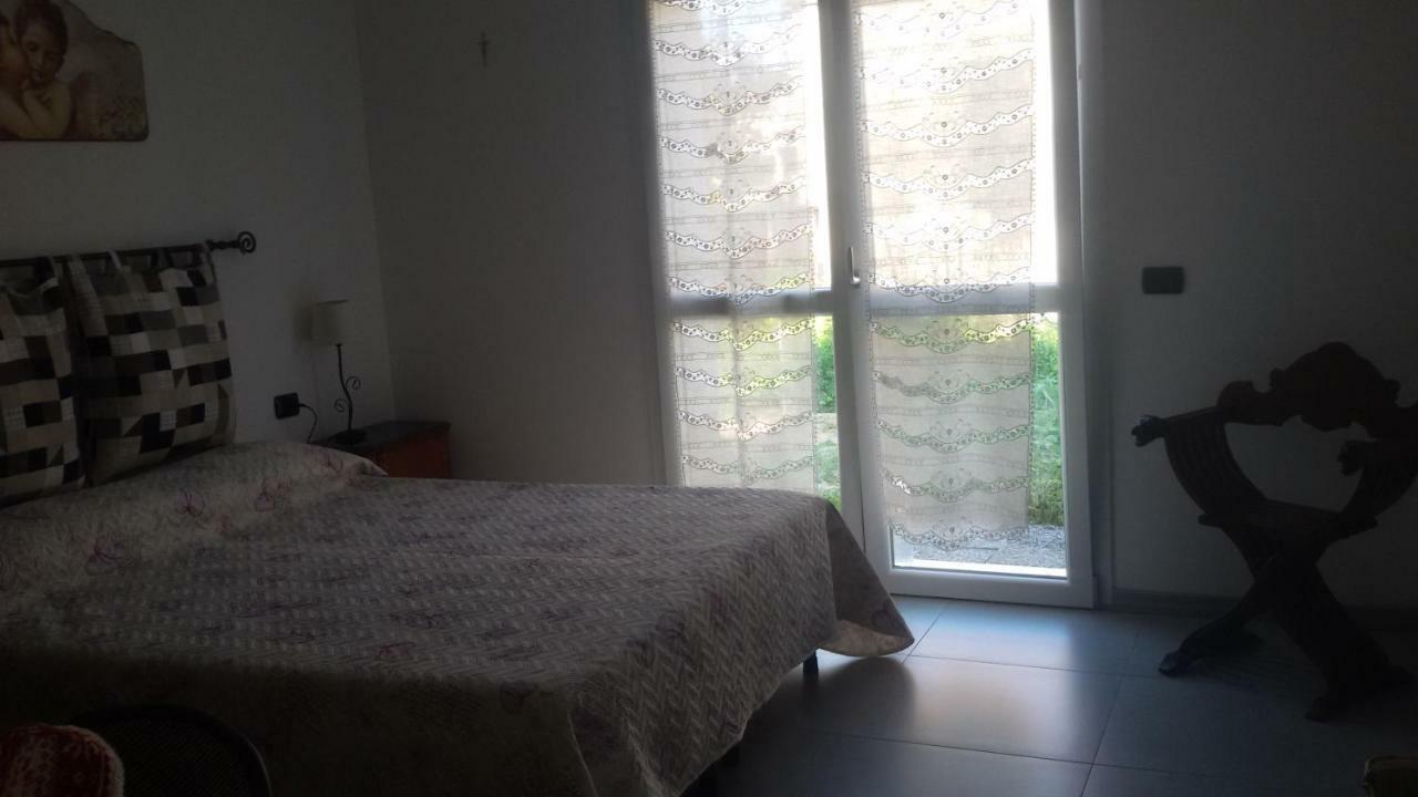 סרונו B&B Honey Rooms מראה חיצוני תמונה