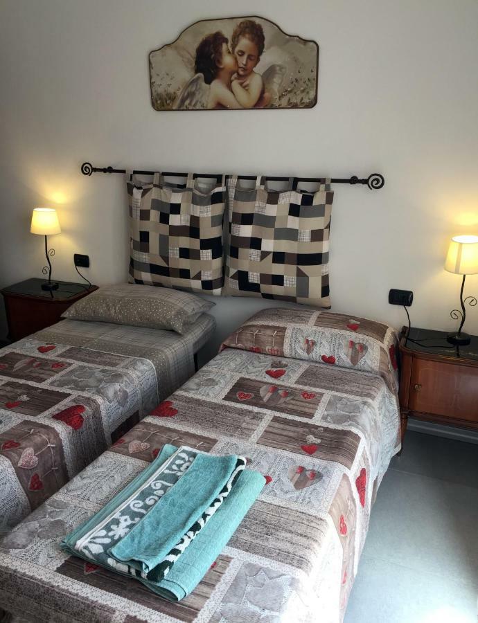 סרונו B&B Honey Rooms מראה חיצוני תמונה