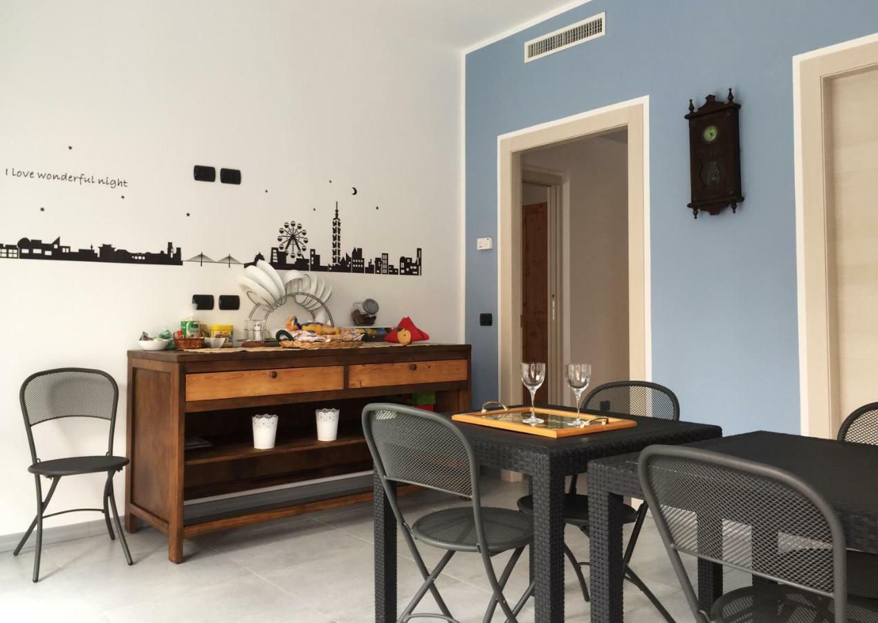 סרונו B&B Honey Rooms מראה חיצוני תמונה